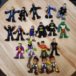 Imaginext figurine lot Jake Pirates Batman Croc and more